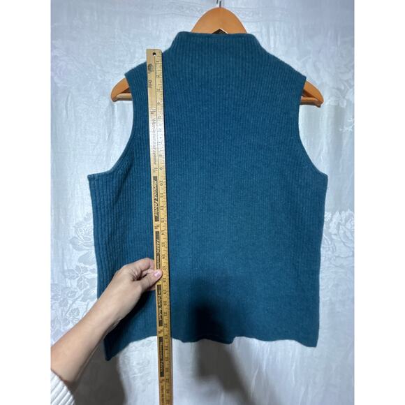 Halston Cashmere Shell XL Teal High Neck Sleeveless Tank Sweater 2 Ply - Picture 6 of 6